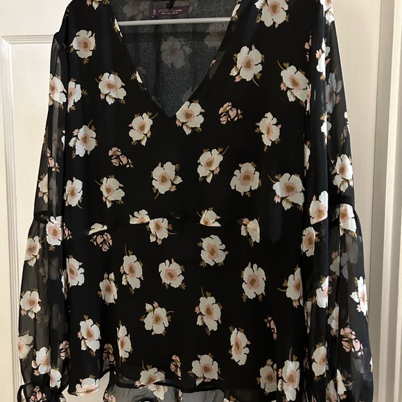 Womens Violeta by Mango long sleeve blouse black with delicate flowers. - Picture 3 of 5